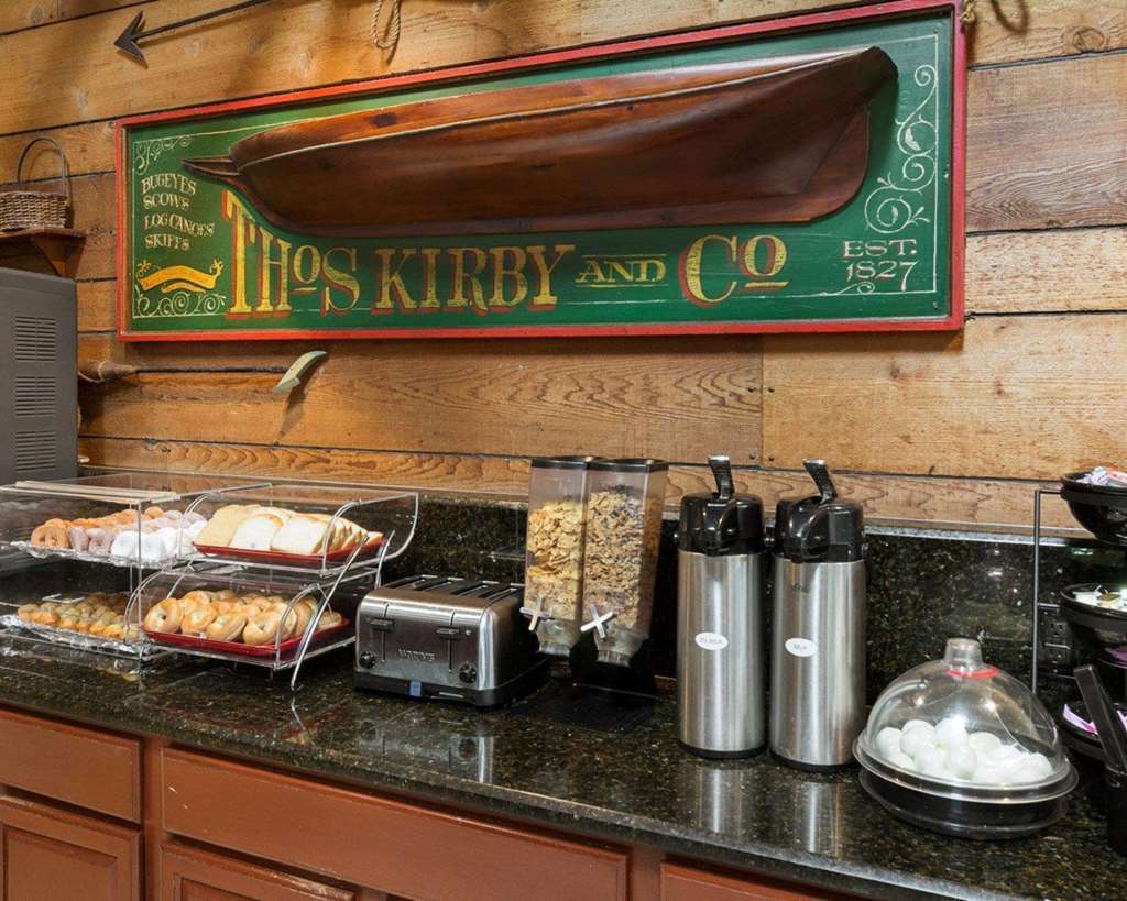 Clarion Inn & Fundome College Park Restaurant photo